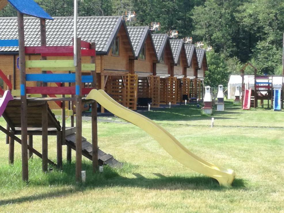 Sloneczny Brzeg Hotel Mielenko Bagian luar foto